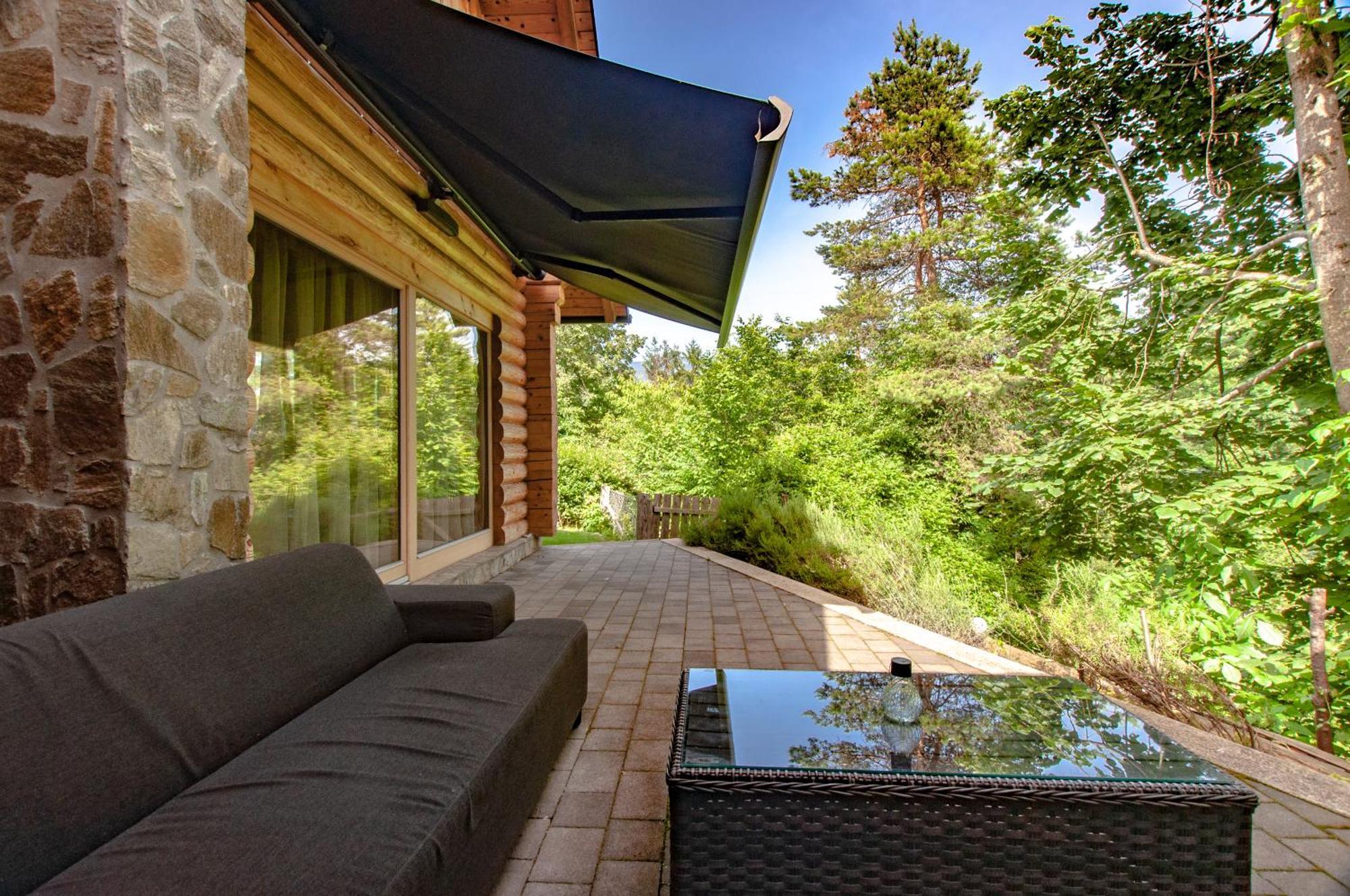 Log House Natura 라도블리차 외부 사진
